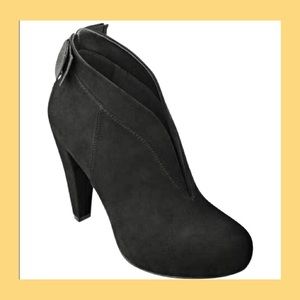 G by Guess Lace Back Suede Booties